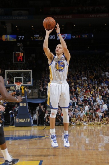 都在羽毛球 都在羽毛球