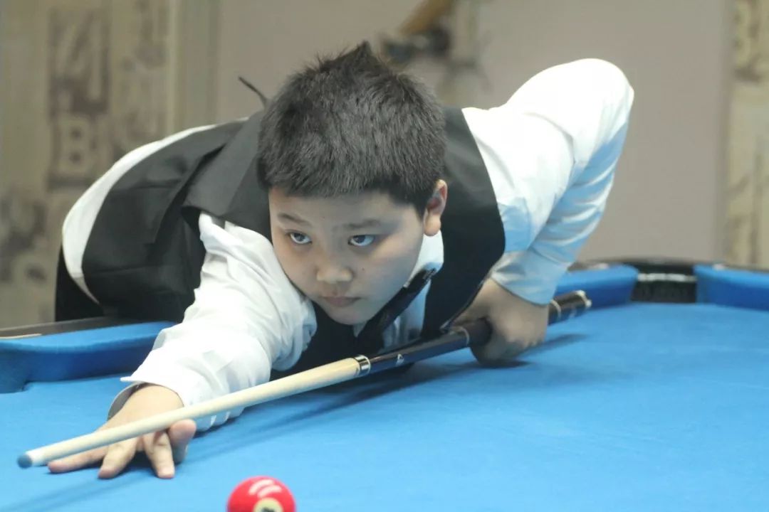 何成为一场 何成为一场